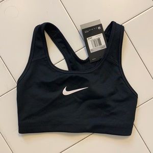 BRAND NEW NIKE SPORTS BRA SIZE XS